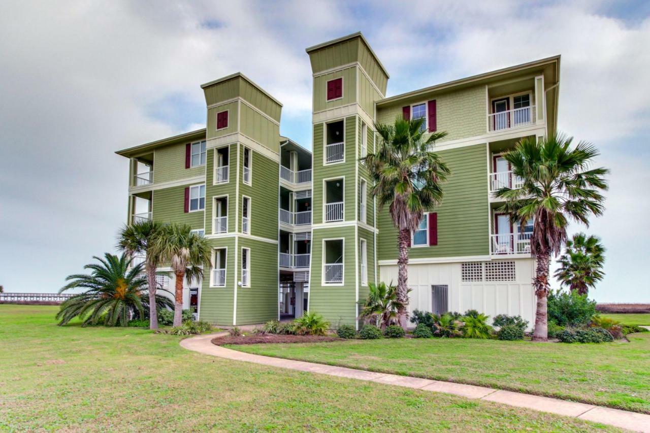 Ocean Breeze Apartment Galveston Exterior photo